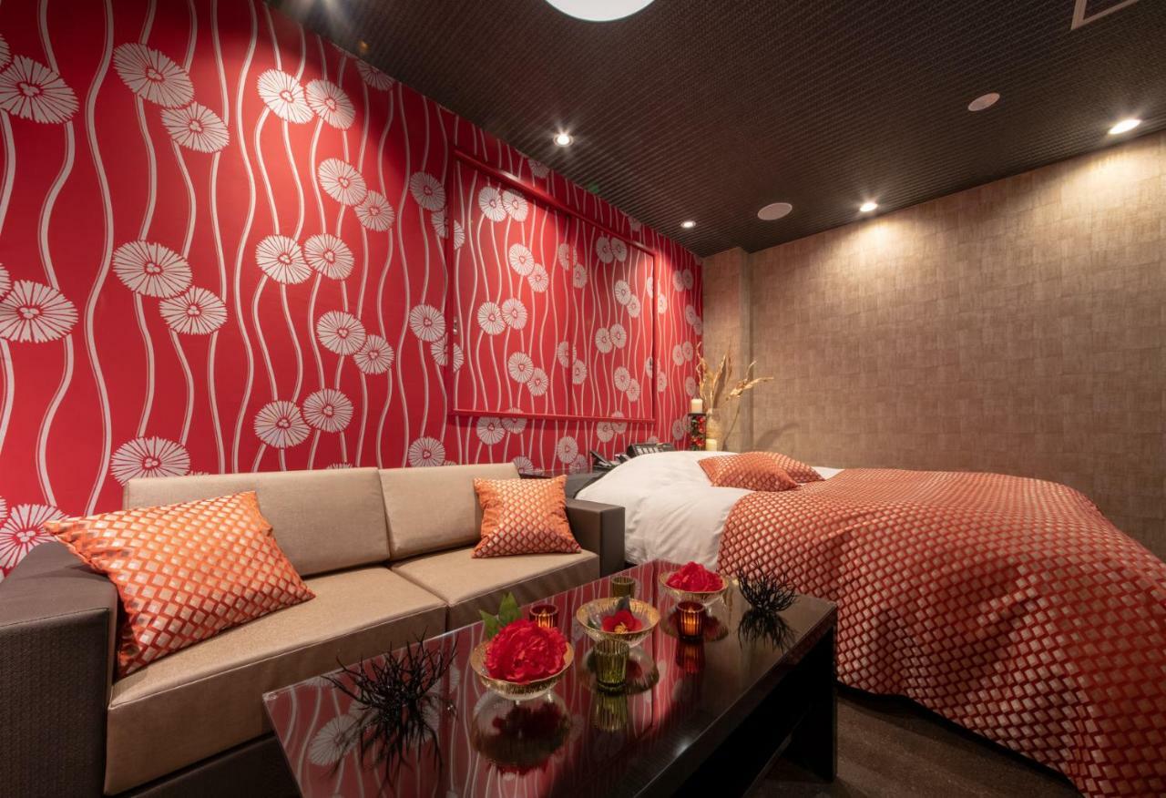 Waraku Love hôtel Shibukawa